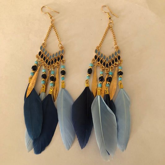 Drop dangle earrings with feathers